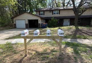 Building Photo - 1363 Vineland Ct SE