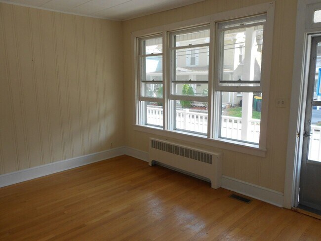 Building Photo - 222-224 Cleveland Ave.