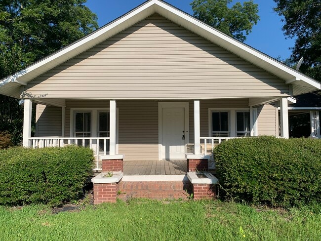 Building Photo - 209 S Ralph St