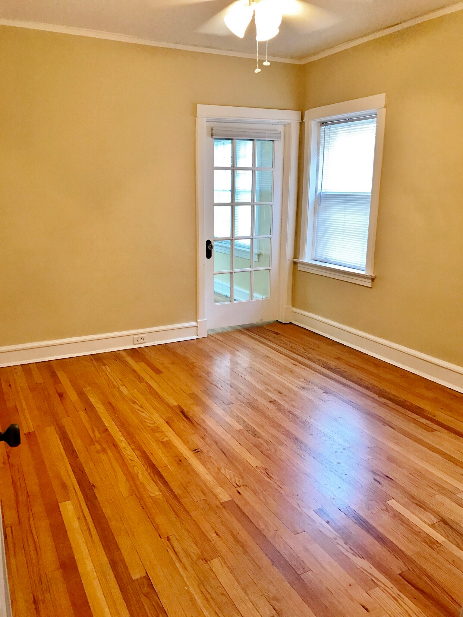 Building Photo - 2314 E Wyoming Pl