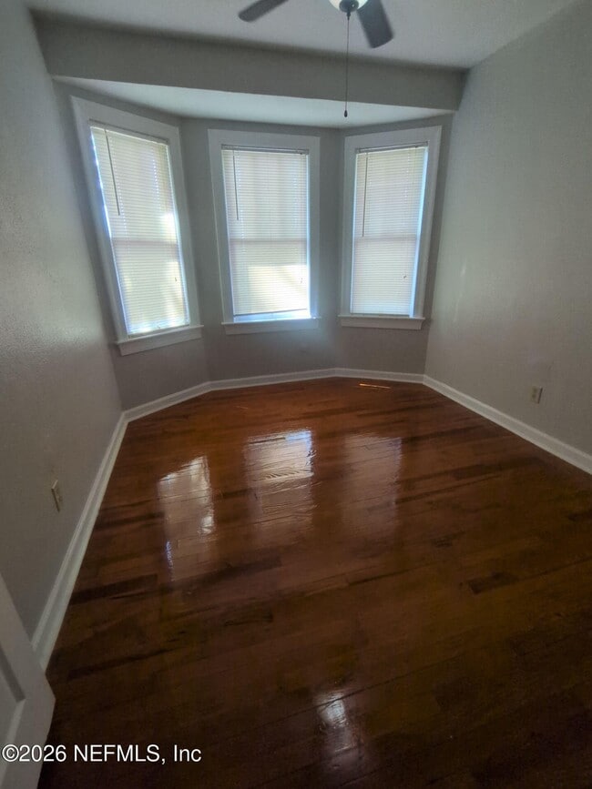 Building Photo - 2414 Prospect St