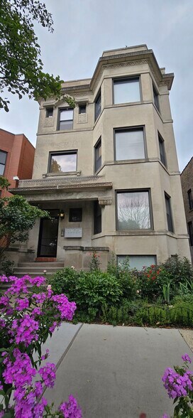 Primary Photo - 3108 W Logan Blvd