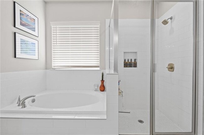 Building Photo - 4341 Links Blvd