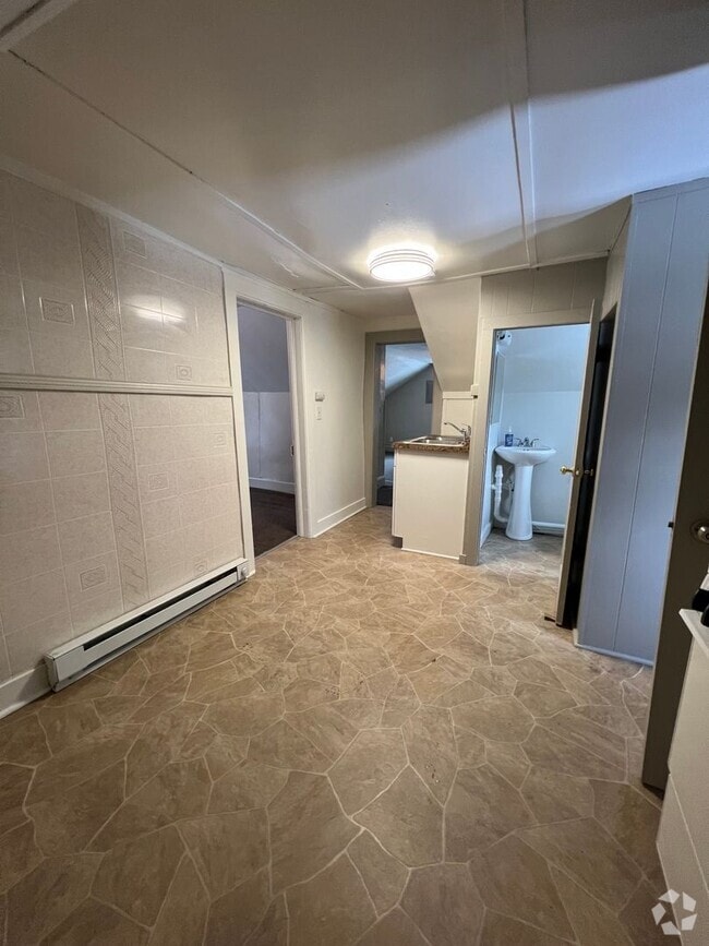 Building Photo - THR -03- Galesville