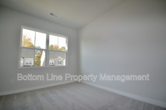 Building Photo - 3314 Finchborough Ct