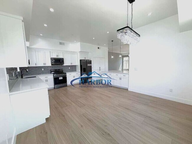 Building Photo - 2126 238th St