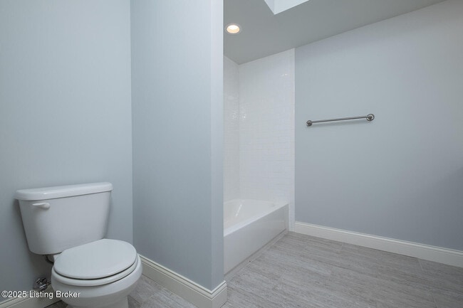 Building Photo - 6431 Passionflower Dr