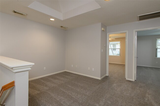 Building Photo - 58 S Plum Crest Cir