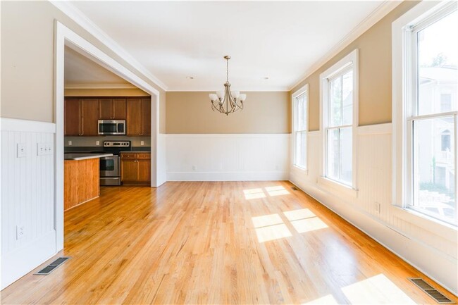 Building Photo - 2680 Colgan Ct SE