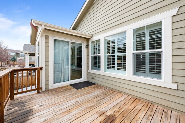 Building Photo - 2414 Leafdale Cir