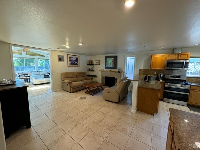 Building Photo - 4845 Marshall Dr