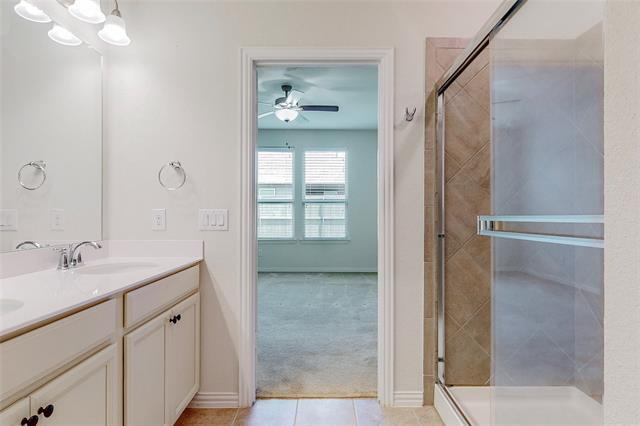 Building Photo - 2424 Mockingbird Ct
