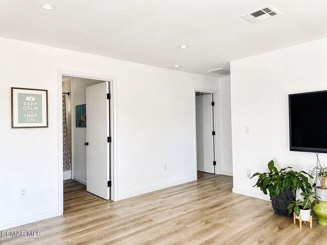 Building Photo - 9218 Slater Terrace