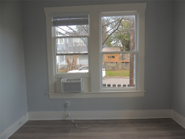 Building Photo - 3701 Bradley St