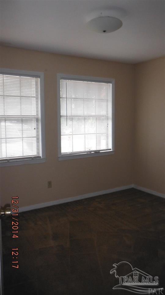 Building Photo - 2361 Sugartree Ct