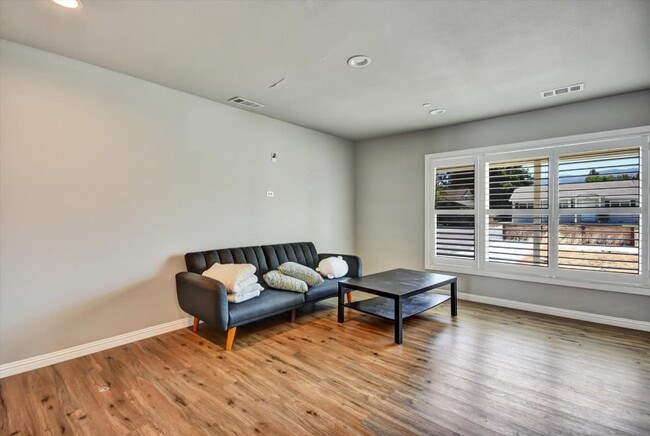 Building Photo - 15107 Woodard Rd
