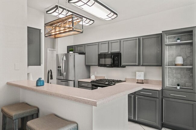 Building Photo - 1514 Lobo Mountain Ln