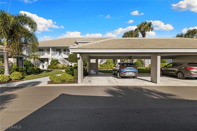 Building Photo - 2215 Chesterbrook Ct