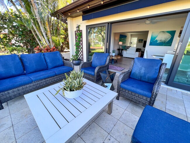 Building Photo - 3950 Estero Bay Ln