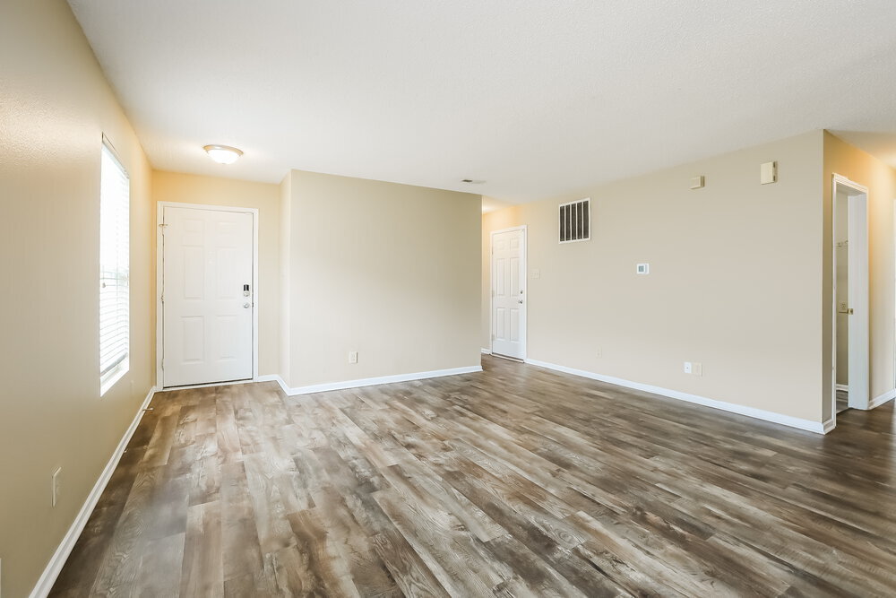 Building Photo - 8607 Bluff Point Dr