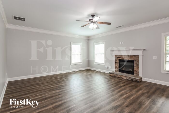Building Photo - 2616 Holden Spring Dr