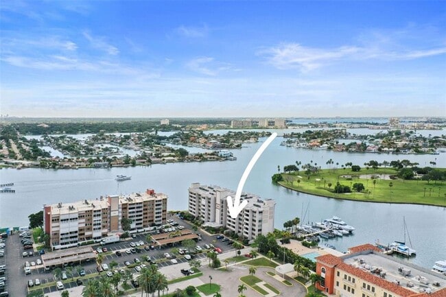 Building Photo - 450 Treasure Island Causeway
