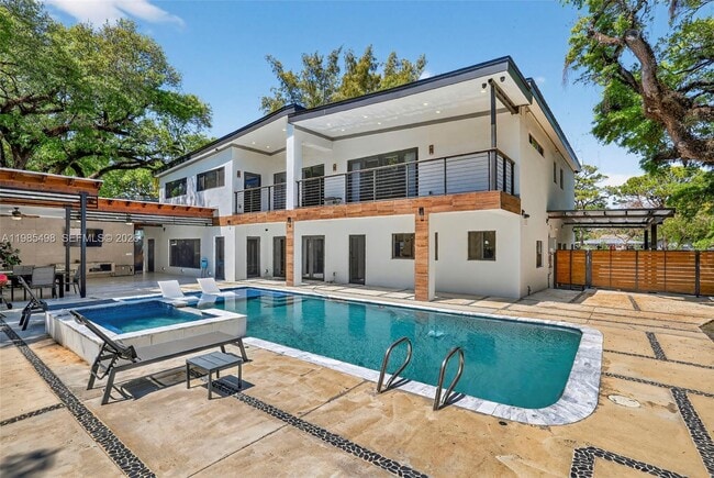 Building Photo - 3000 Riverland Rd