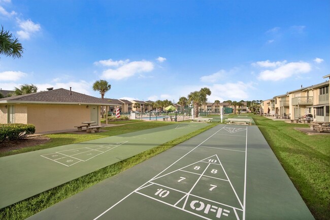 Building Photo - Gulf Highlands Beach Resort