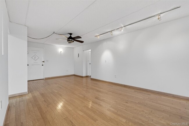 Building Photo - 135 Post Ave