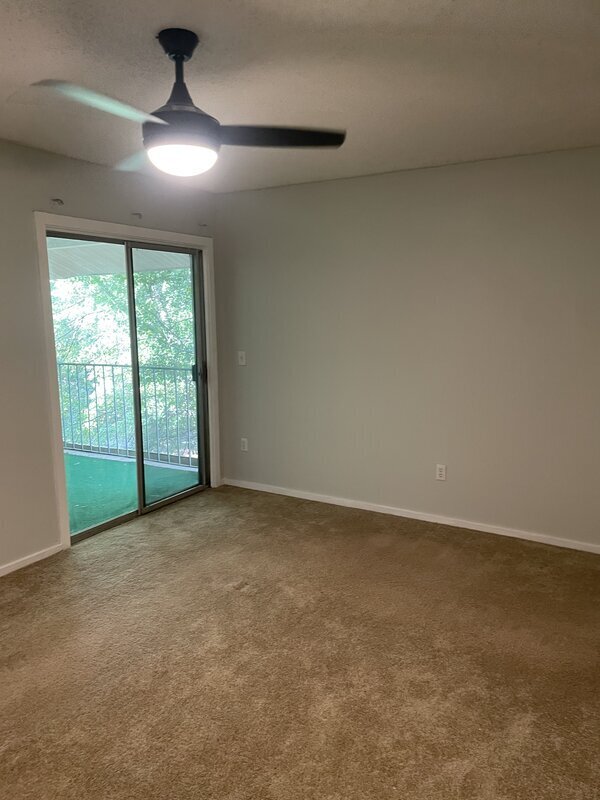 Building Photo - 1208 Bush River Rd