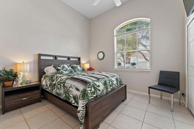 Building Photo - 155 Sunset Bay Dr