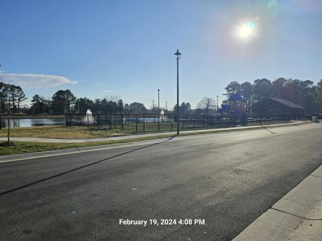 Building Photo - Cardinal Meadows