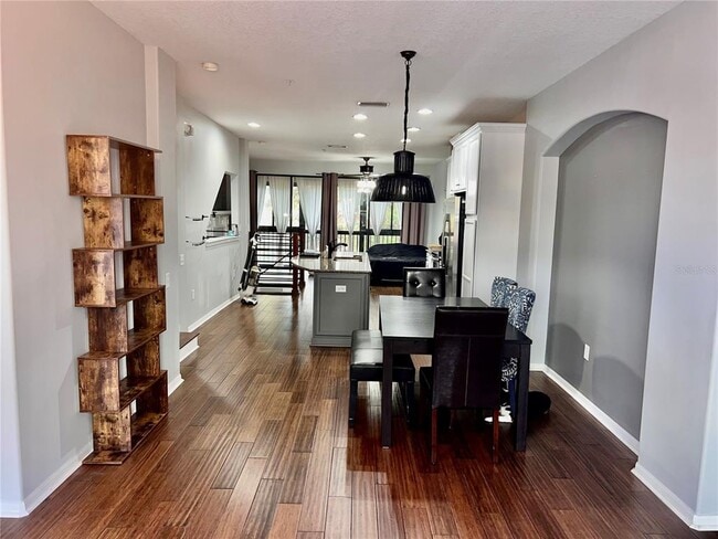 Building Photo - 9622 Bay Grove Ln