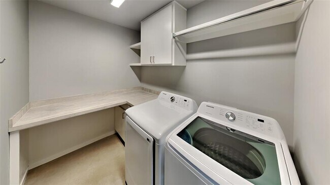 Building Photo - 7129 NW 146th St