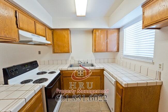 Building Photo - SW- condo 1bed-1.bath