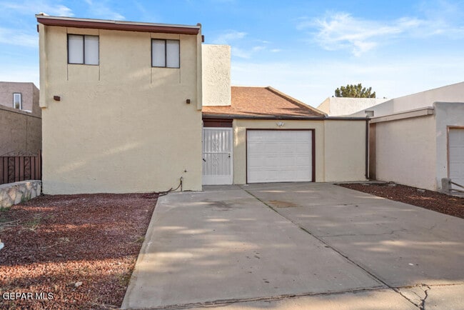 Building Photo - 3224 Isla Banderas Way