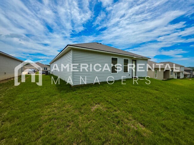 Building Photo - New Construction Home for Rent in Lincoln!