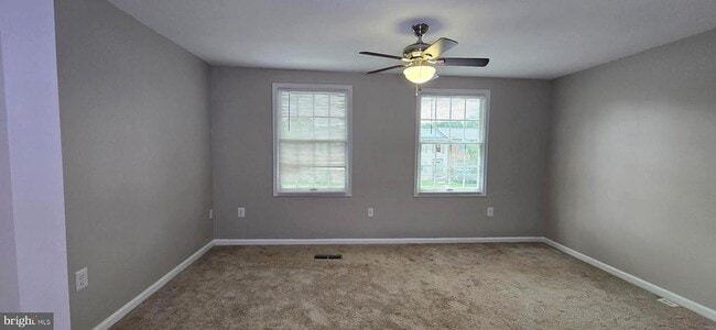 Building Photo - 3591 Laurel View Ct
