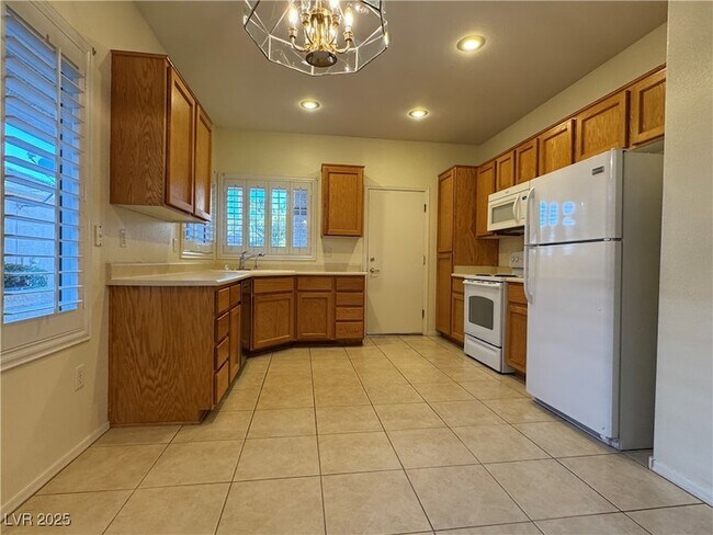 Building Photo - 3025 Seaford Peak Dr