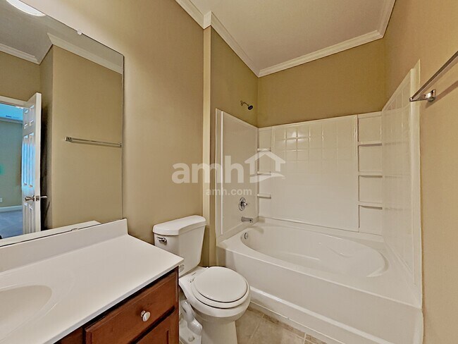 Building Photo - 731 Langley Farms Dr