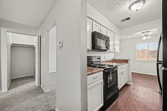 Building Photo - 11730 Arbor St