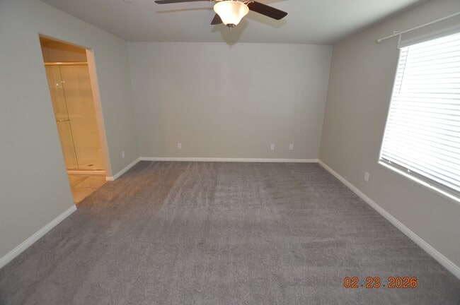 Building Photo - 7925 Savannah Sky Ave