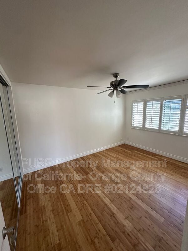 Building Photo - 1930 N Vermont Ave