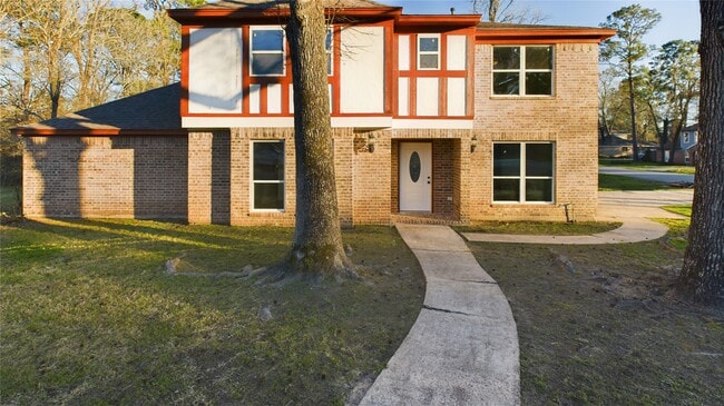 Primary Photo - 556 Roanoke Dr