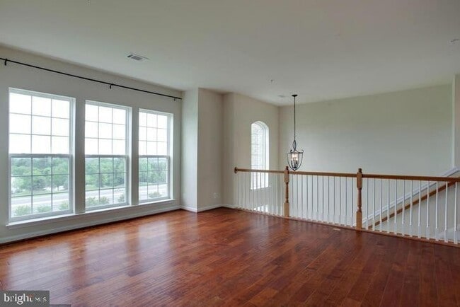 Building Photo - 42784 Lauder Terrace