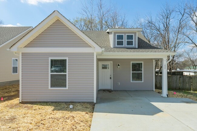 Primary Photo - 1022 Bales St