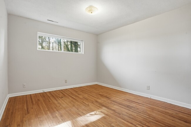 Building Photo - 345 Brannan Rd