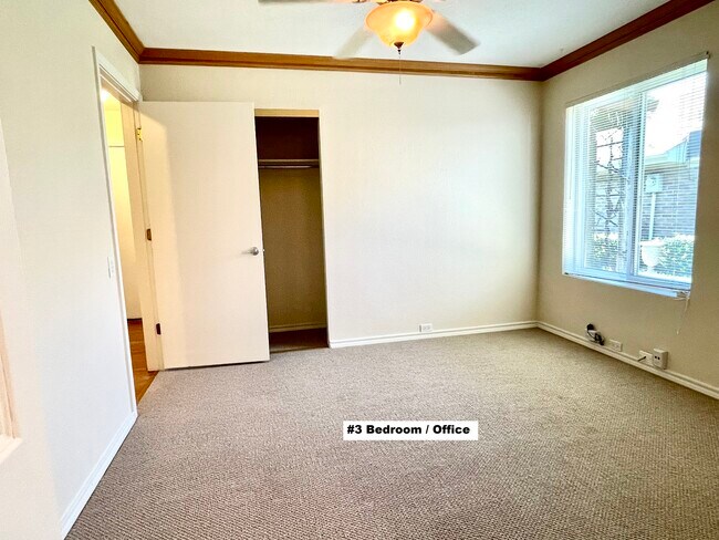 Building Photo - 3909 Winter Park Ln