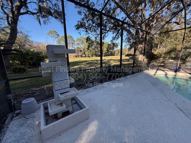 Building Photo - 424 Oak Pond Dr