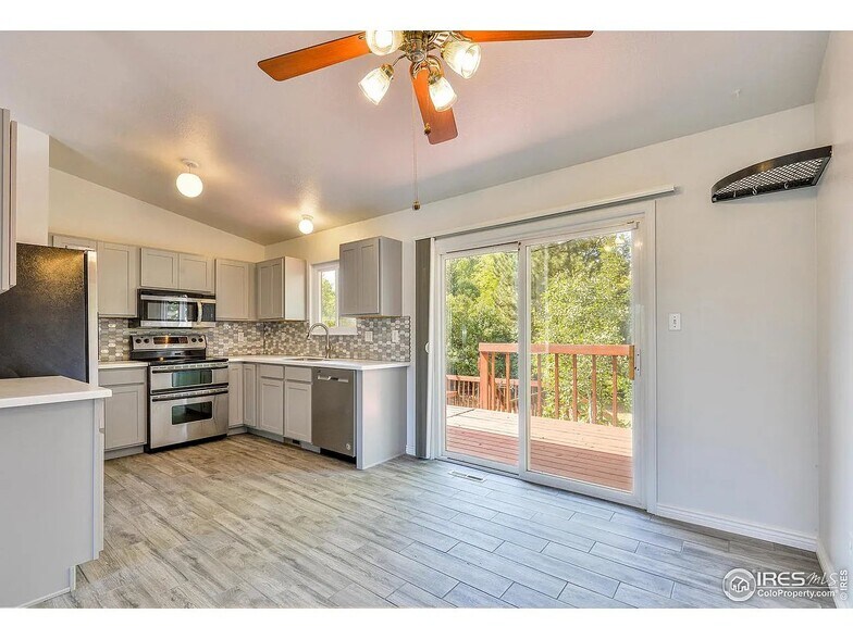 Building Photo - 2601 Treemont Dr
